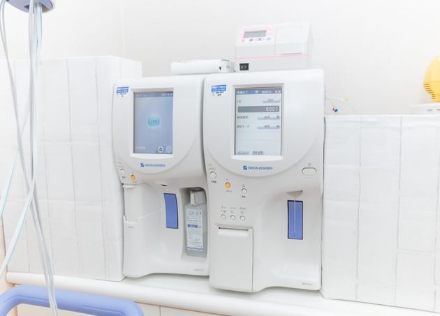 血液検査(CRP/血算/血糖)生化学分析装置